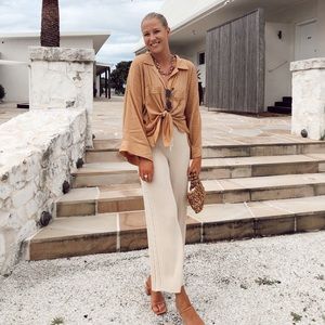 Meet your Posher, Adrienne